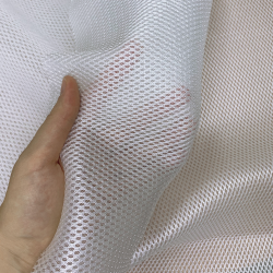 Сетка 3D трехслойная Air mesh 160 гр/м2, цвет Белый (на отрез)  в Волгодонске